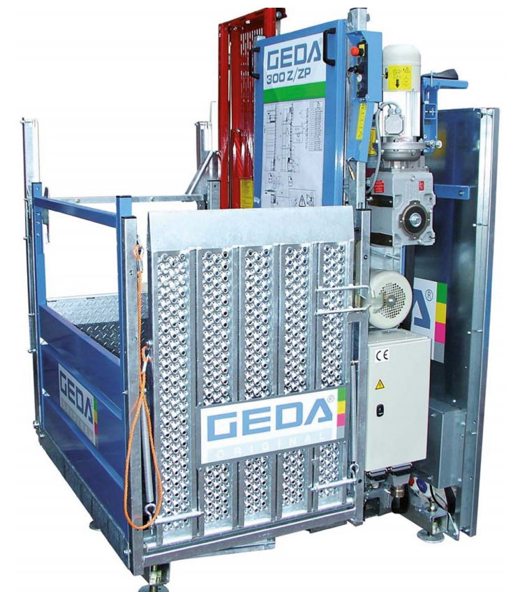 Person og materialheis kapasitet < 700 kg Person og materialheis kapasitet < 700 kg